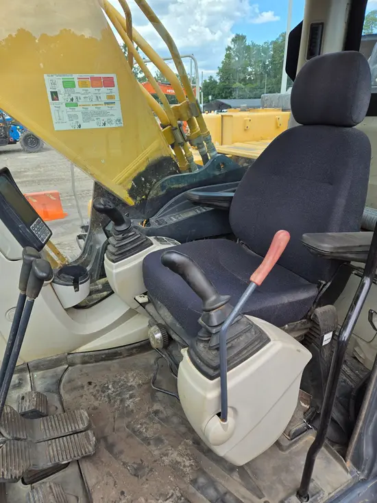 2018 Kobelco SK300LC-10 Excavator