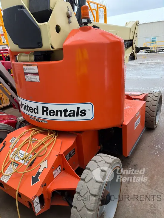 2017 JLG E450AJ Articulating Boom Lift
