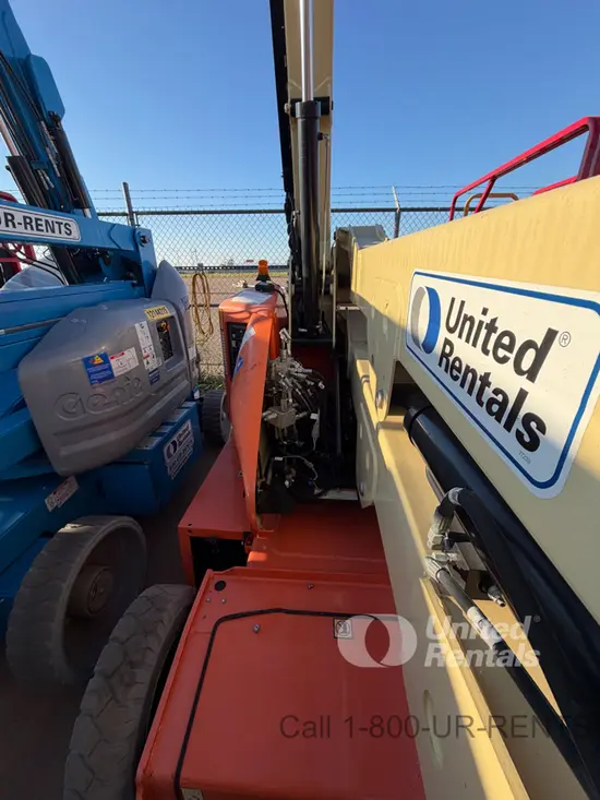 2018 JLG E400AJPN Articulating Boom Lift