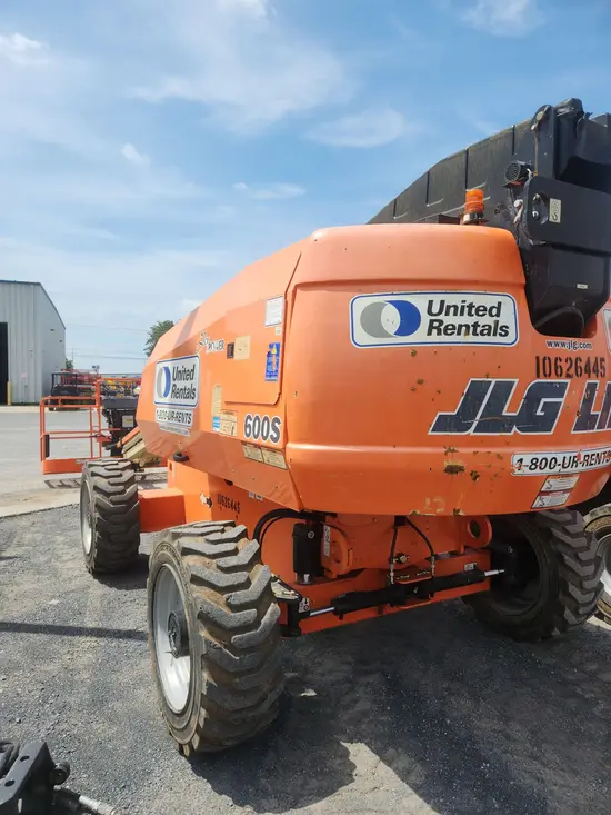 2017 JLG 600S Boom Lift