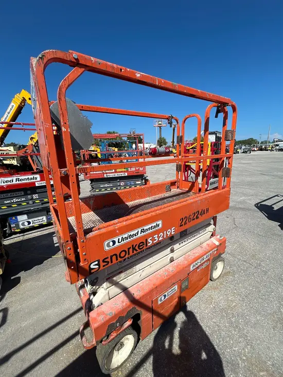 2019 Snorkel S3219E Scissor Lift