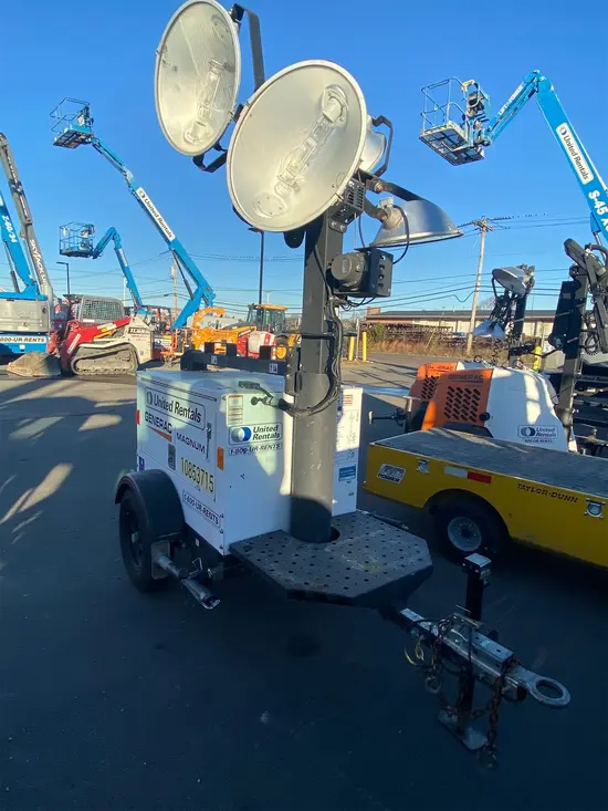 2018 Magnum Pro MLT3060MV Portable Light Tower