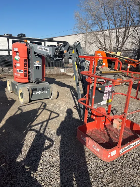 2017 Skyjack SJ30ARJE Articulating Boom Lift