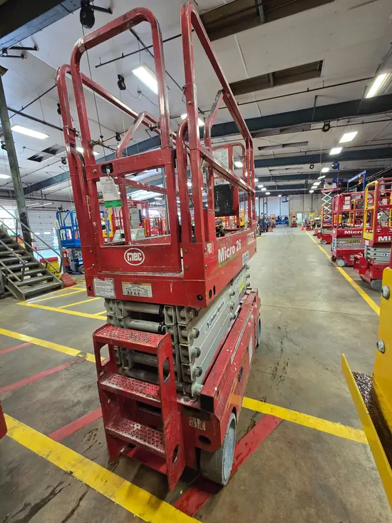 2019 MEC MICRO 26 Scissor Lift