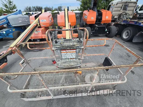2017 JLG 400S Boom Lift