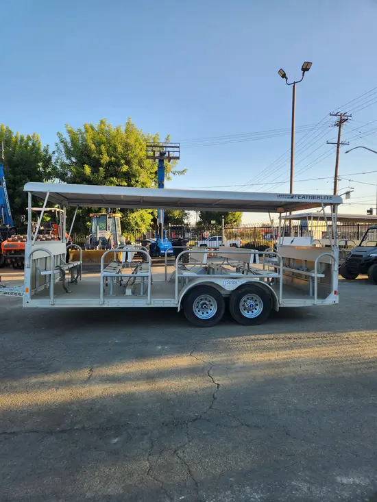 2022 Featherlite 3115-0017 Trailer