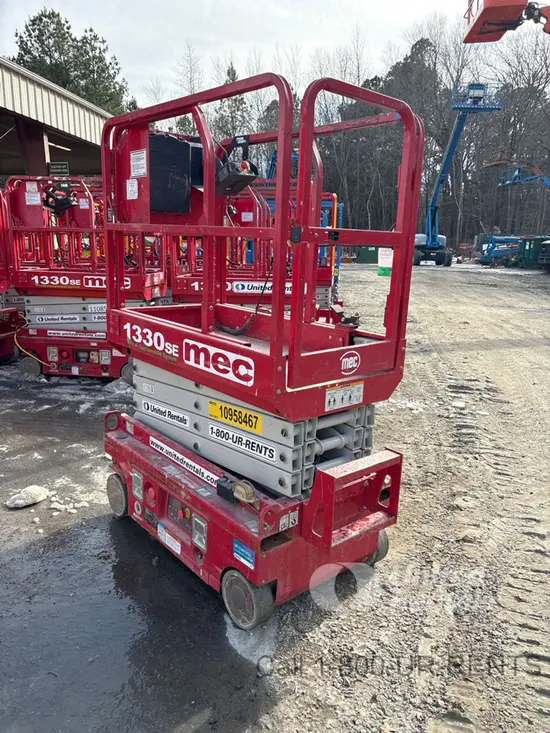 2019 MEC 1330SE Scissor Lift