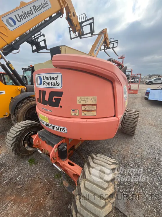 2017 JLG 450AJ Articulating Boom Lift