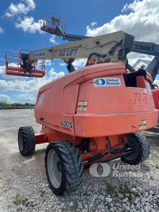 2017 JLG 600S Boom Lift