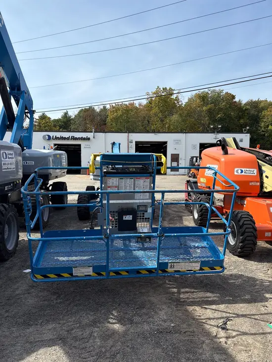 2017 Genie S-40 Boom Lift
