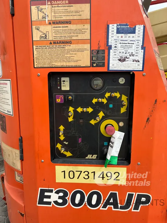 2018 JLG E300AJP Articulating Boom Lift
