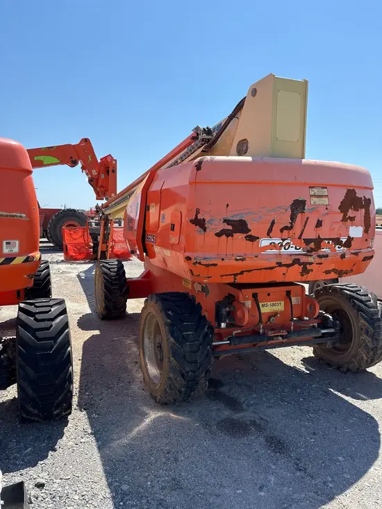 2018 JLG 860SJ Boom Lift