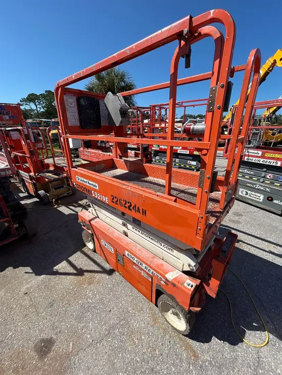 2019 Snorkel S3219E Scissor Lift