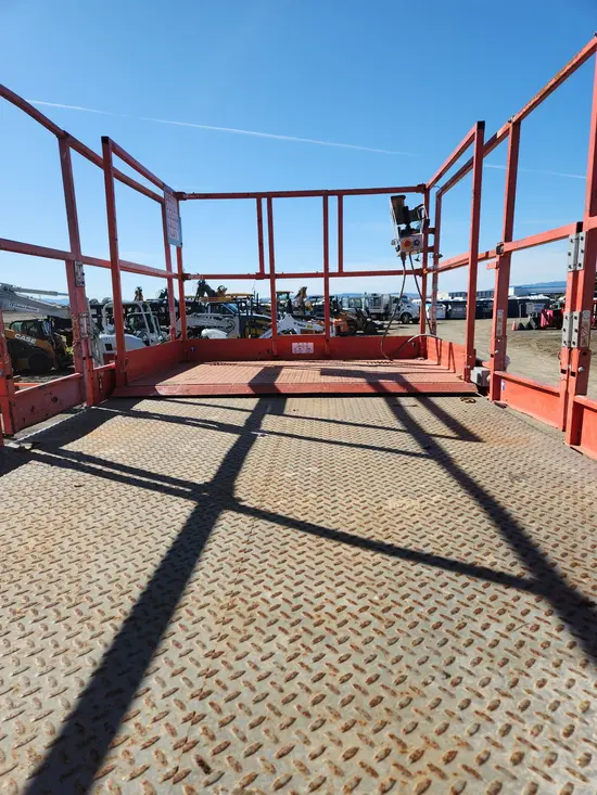 2017 Skyjack SJ8841RT Rough Terrain Scissor Lift