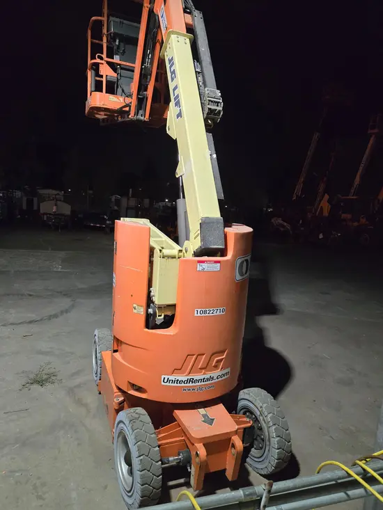 2018 JLG E300AJP Articulating Boom Lift
