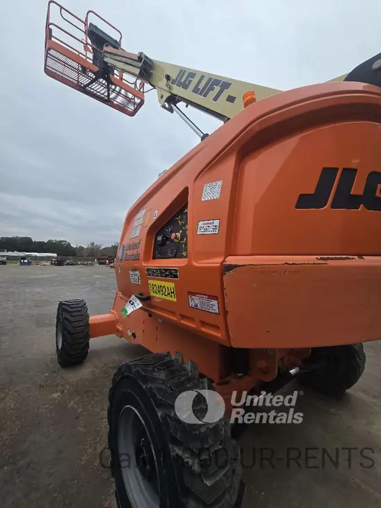 2017 JLG 400S Boom Lift