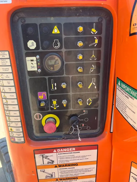 2017 JLG E400AJPN Articulating Boom Lift