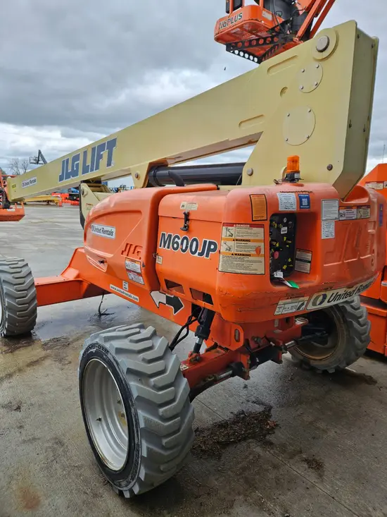 2017 JLG M600JP Boom Lift
