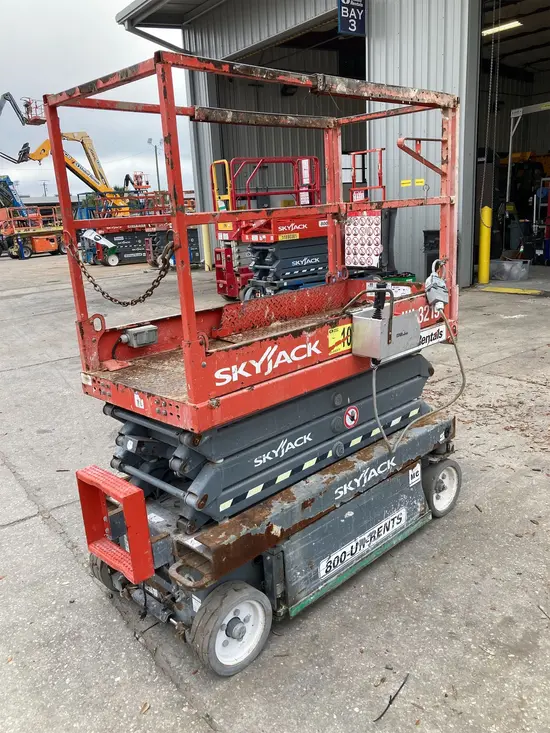 2016 Skyjack SJIII3219 Scissor Lift