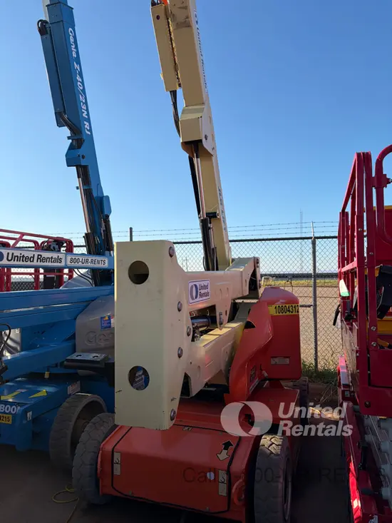 2018 JLG E400AJPN Articulating Boom Lift
