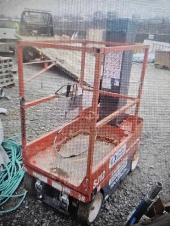 2018 Skyjack SJ12 Self-Propelled One-Person Lift