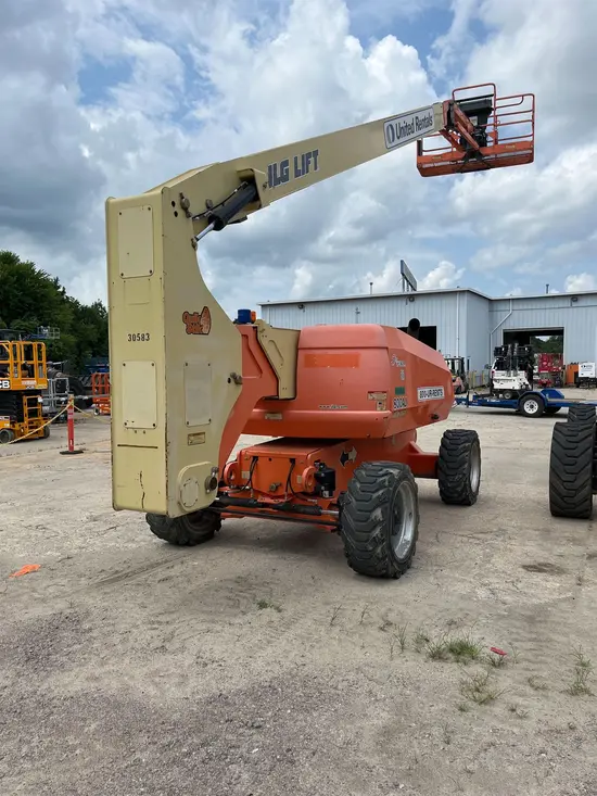 2016 JLG 800AJ Articulating Boom Lift