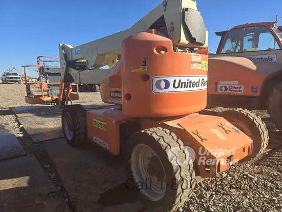 2017 JLG E450AJ Articulating Boom Lift