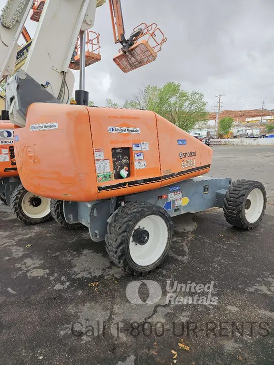 2020 Snorkel 660SJ Boom Lift