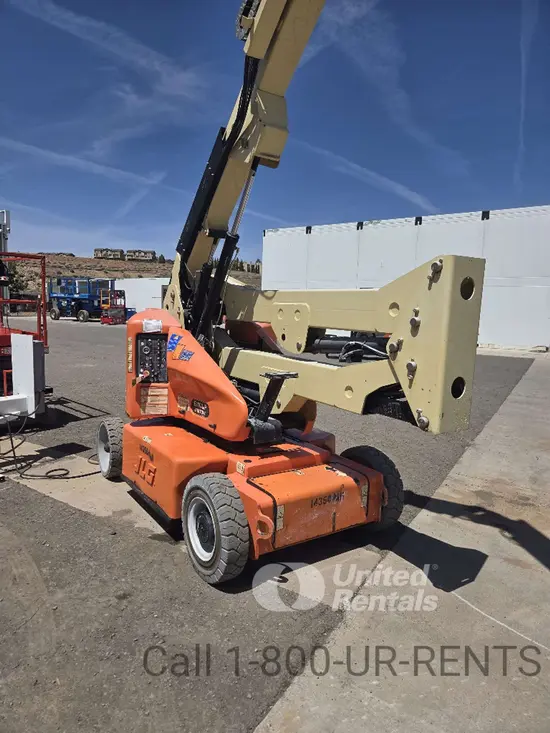 2014 JLG E400AJPN Articulating Boom Lift