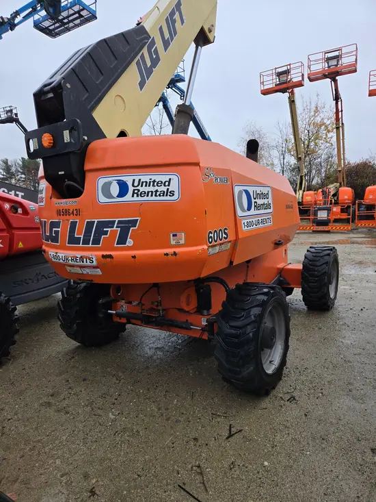 2017 JLG 600S Boom Lift