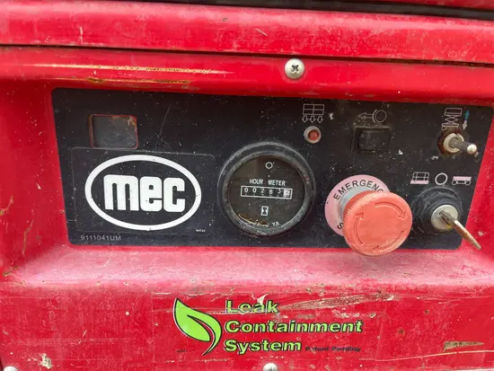 2019 MEC MICRO 19 Scissor Lift