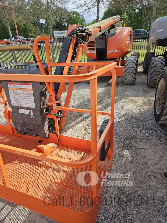 2018 JLG 600AJ Articulating Boom Lift