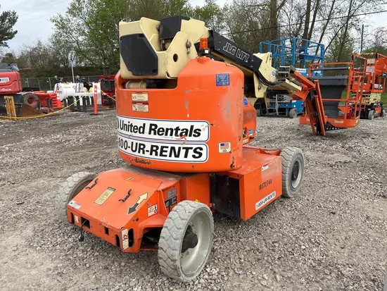 2017 JLG E400AJPN Articulating Boom Lift