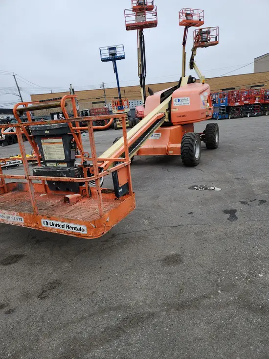 2016 JLG 400S Boom Lift