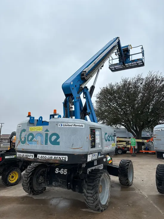 2017 Genie S-65 Boom Lift