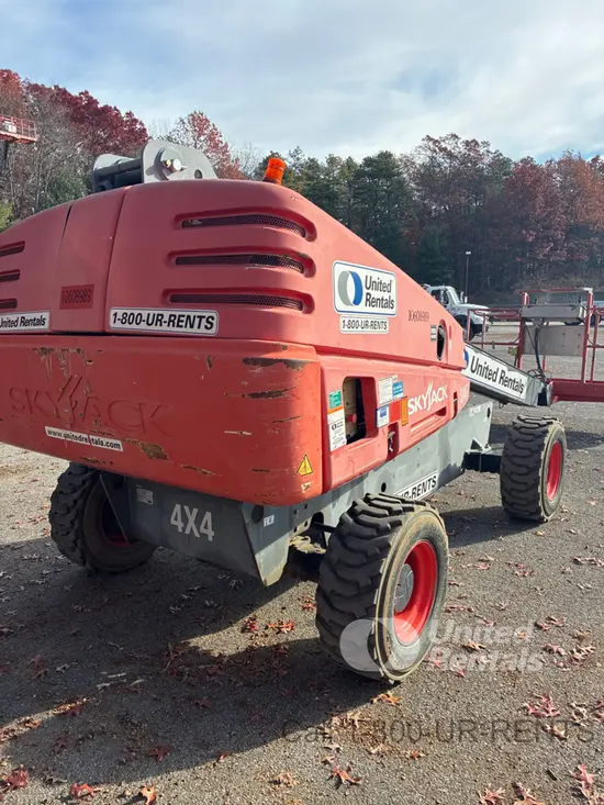 2017 Skyjack SJ40T Boom Lift
