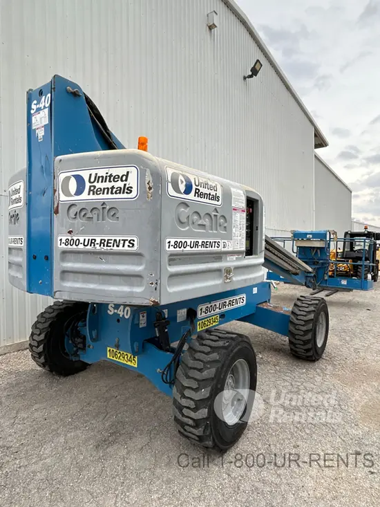2017 Genie S-40 Boom Lift