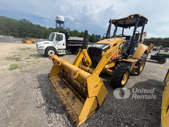 2019 CAT 415F2 Backhoe Loader