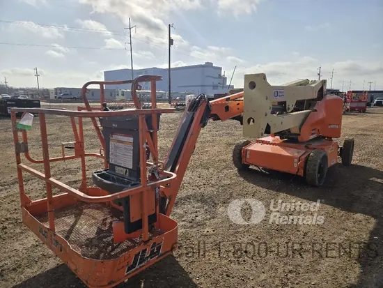 2018 JLG E450AJ Articulating Boom Lift