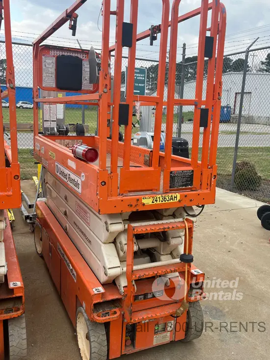 2019 Snorkel S3226E Scissor Lift