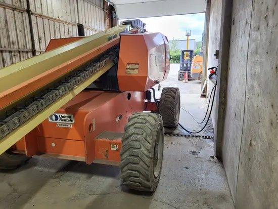 2017 JLG 600S Boom Lift