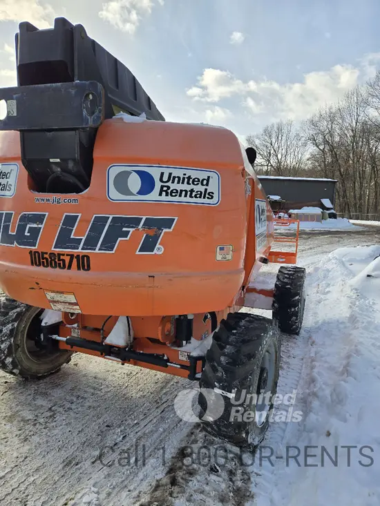 2017 JLG 600S Boom Lift