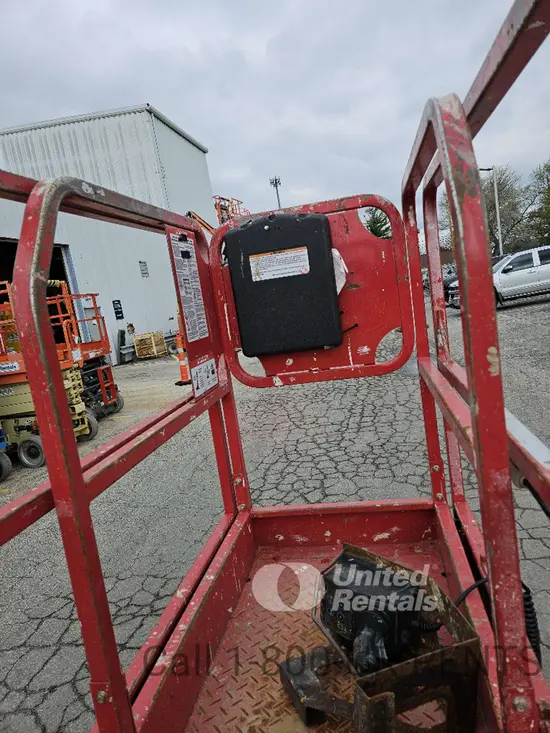 2020 MEC MICRO 19 Scissor Lift