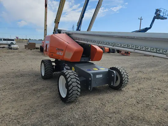 2018 Snorkel 660SJ Boom Lift