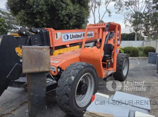 2018 SKYTRAK 10054 Forklift
