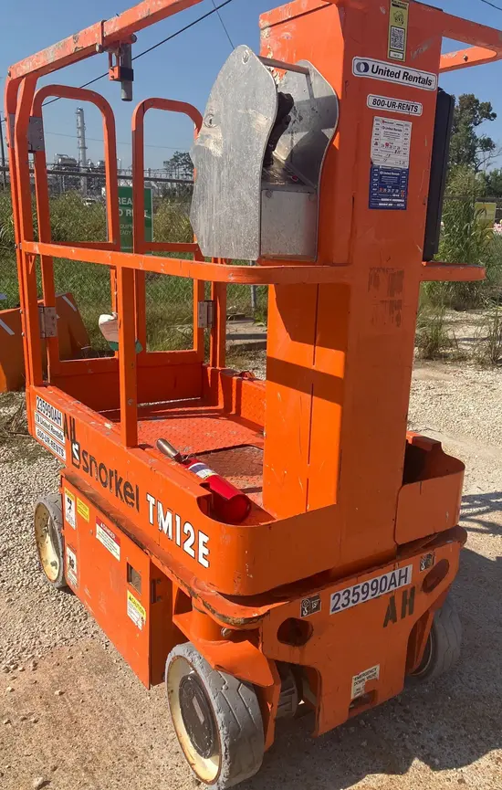 2019 Snorkel TM12E Self-Propelled One-Person Lift