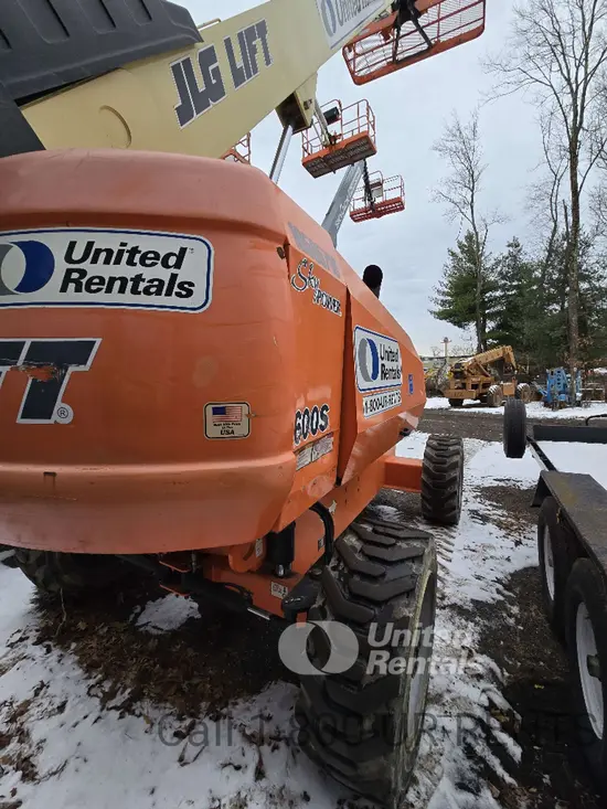 2017 JLG 600S Boom Lift