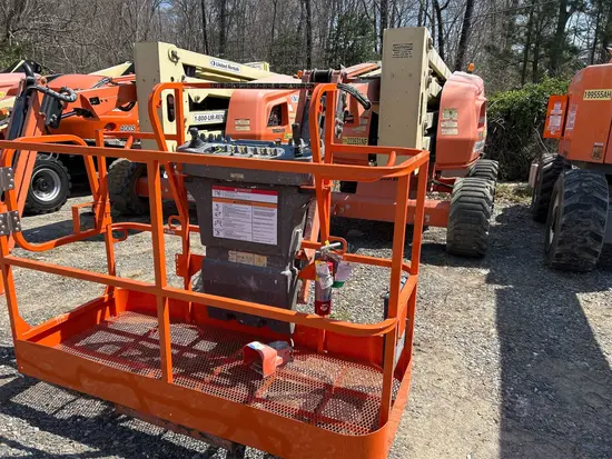 2017 JLG 450AJ Articulating Boom Lift