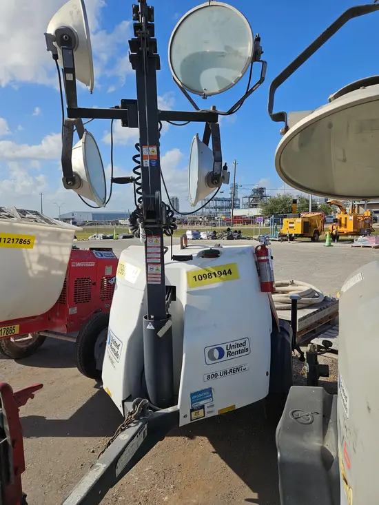 2019 Magnum Pro MLT6SM Portable Light Tower