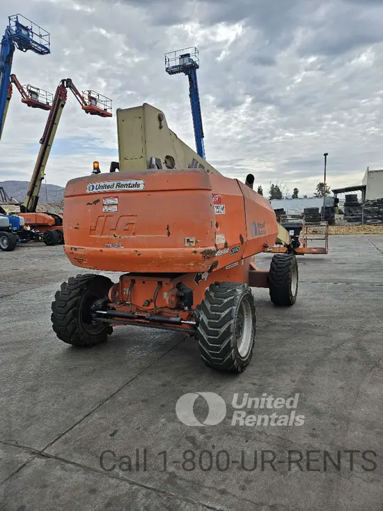 2017 JLG 800S Boom Lift